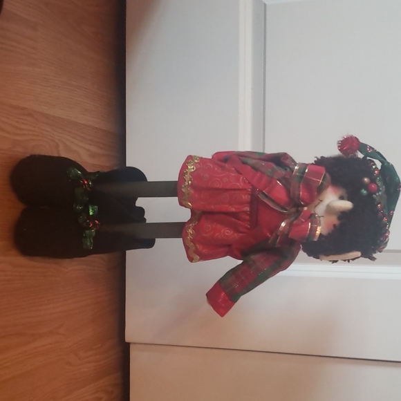 Handmade Christmas Elves - Picture 3 of 3